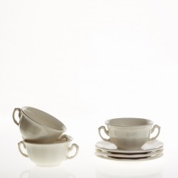 Set de 4 tazas de consomé...