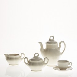 Juego de café de 27 piezas...