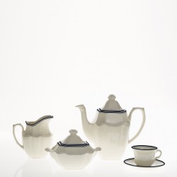 Juego de café de 15 piezas...